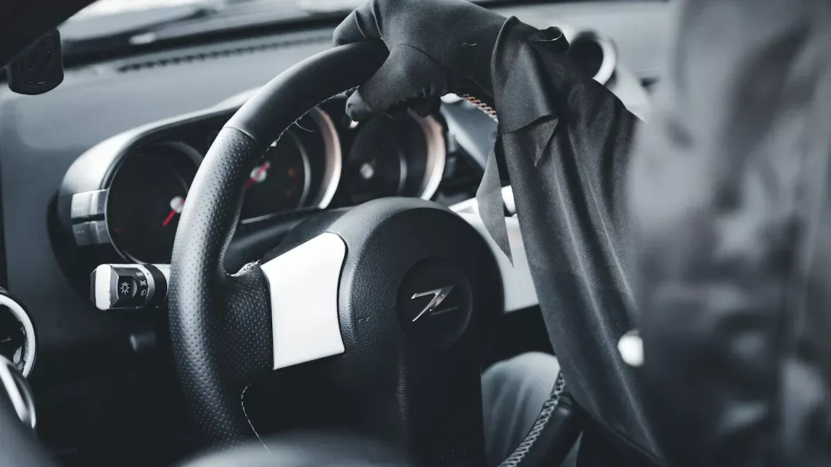 Типы ручного управления для водителей-инвалидов