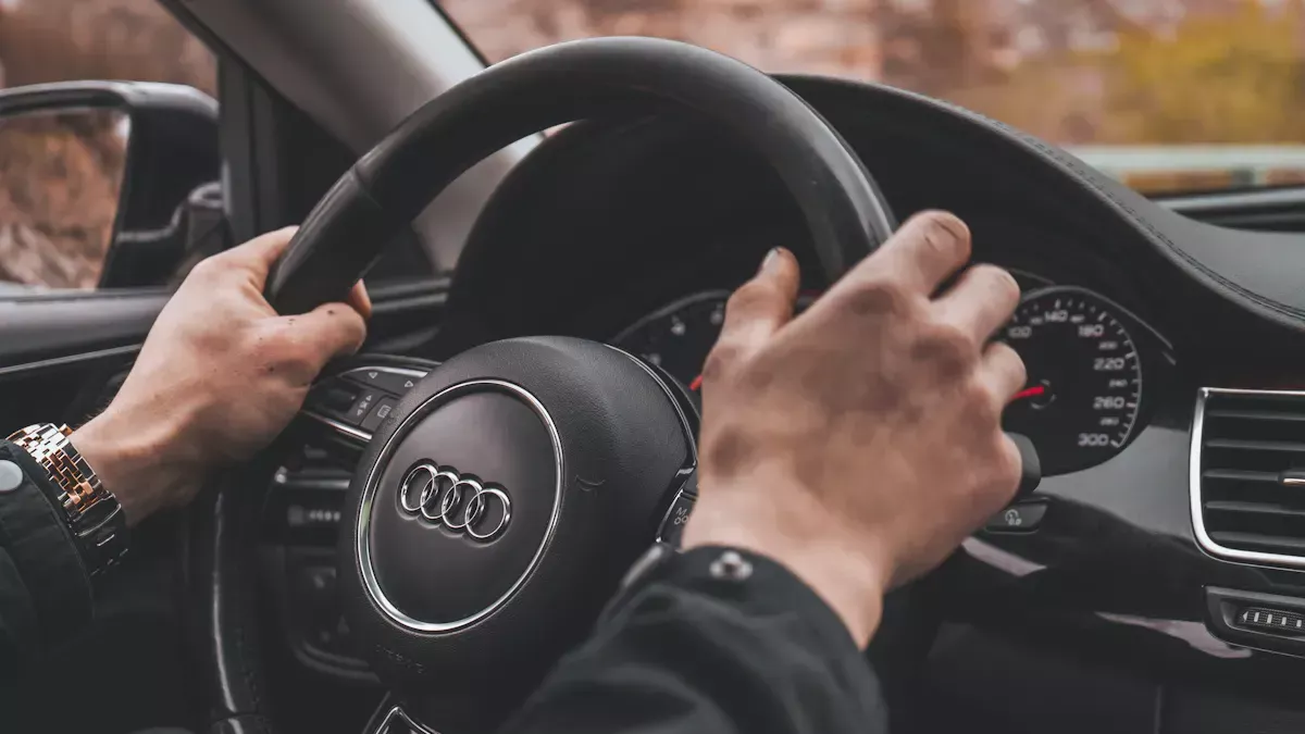 Полное руководство по ручному управлению автомобилями в 2026 году